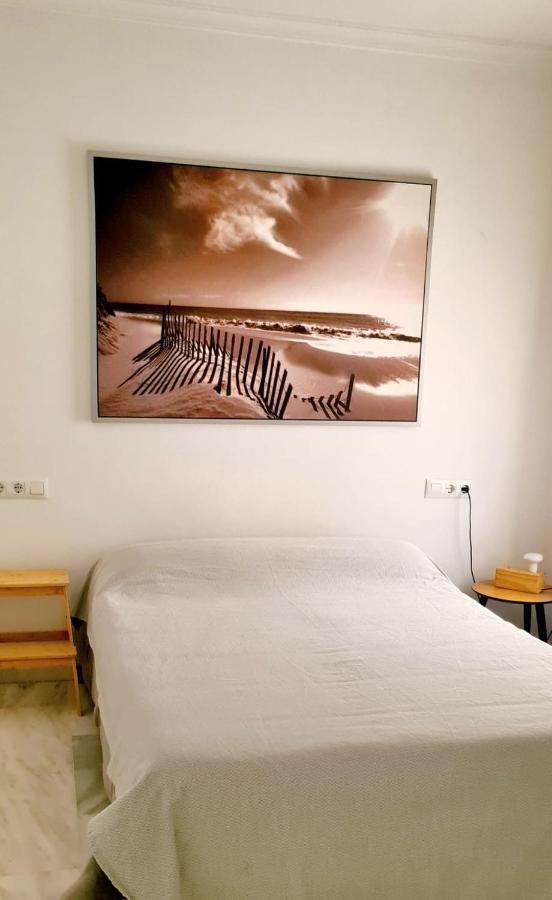 פואנגירולה Apartamento A 2 Minutos De La Playa Y Centro מראה חיצוני תמונה