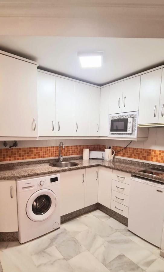 פואנגירולה Apartamento A 2 Minutos De La Playa Y Centro מראה חיצוני תמונה
