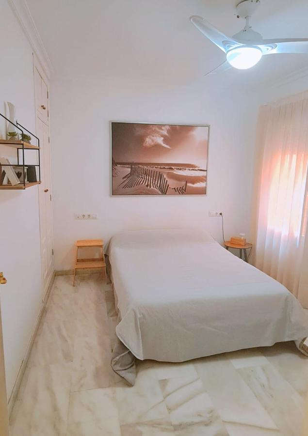 פואנגירולה Apartamento A 2 Minutos De La Playa Y Centro מראה חיצוני תמונה