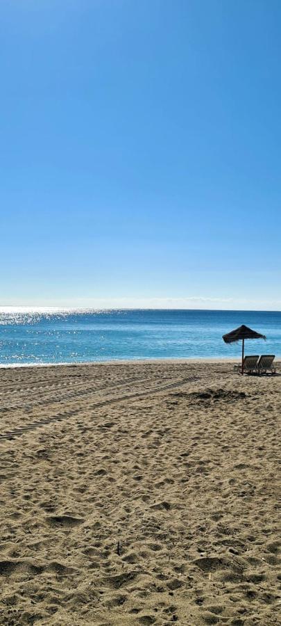 פואנגירולה Apartamento A 2 Minutos De La Playa Y Centro מראה חיצוני תמונה